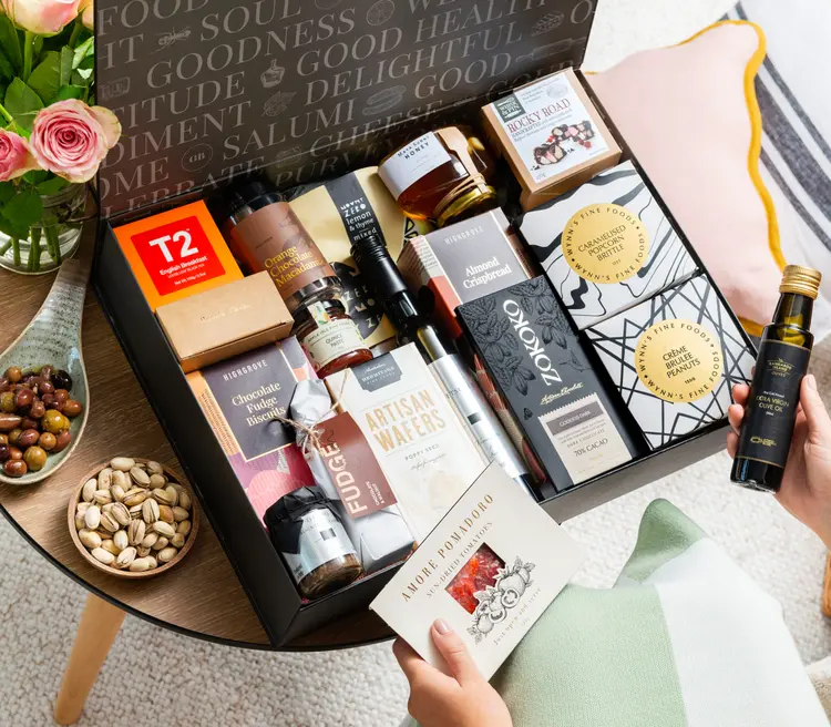 Top 7 Wine Hampers in Australia for Every Celebration Style